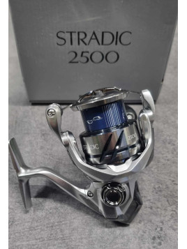 MOULINET SHIMANO STRADIC FM 2500