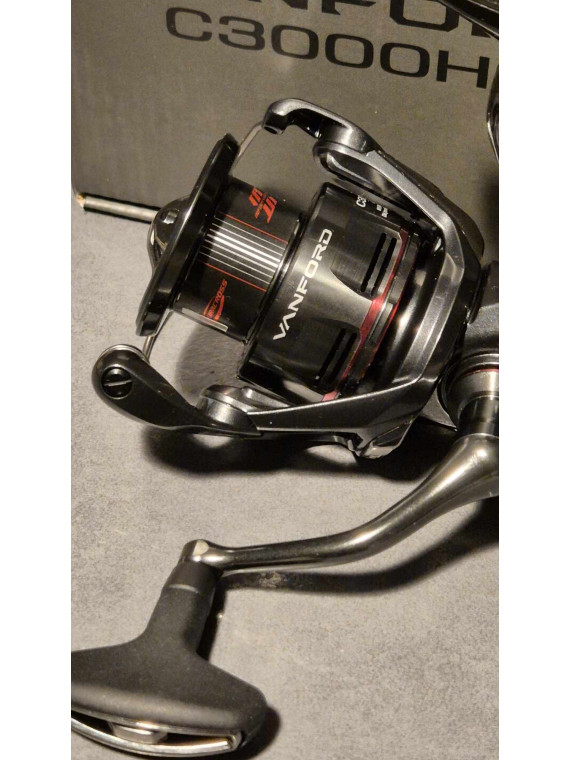 MOULINET SPINNING SHIMANO...